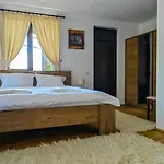 Holiday home Rimovata Kashta Leshten