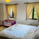 Holiday home Rimovata Kashta *