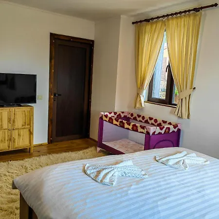 Rimovata Kashta Сasa de vacaciones *