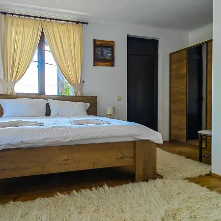 Holiday home Rimovata Kashta Leshten